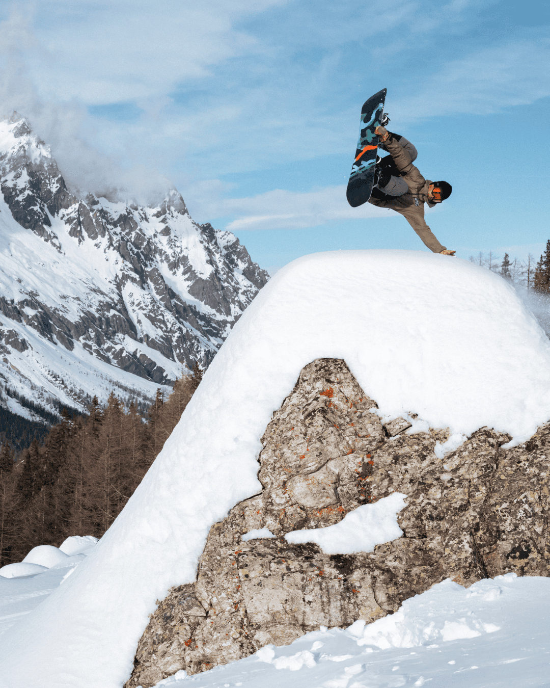 Snowboards Snowboards